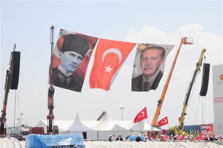 Yenikapı'daki mitinge kaç milyon kişi katıldı?