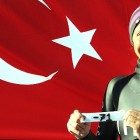 Mili sporcudan dünya dalış rekoru