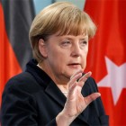 Merkel’in Türkiye ilgisi bitmiyor